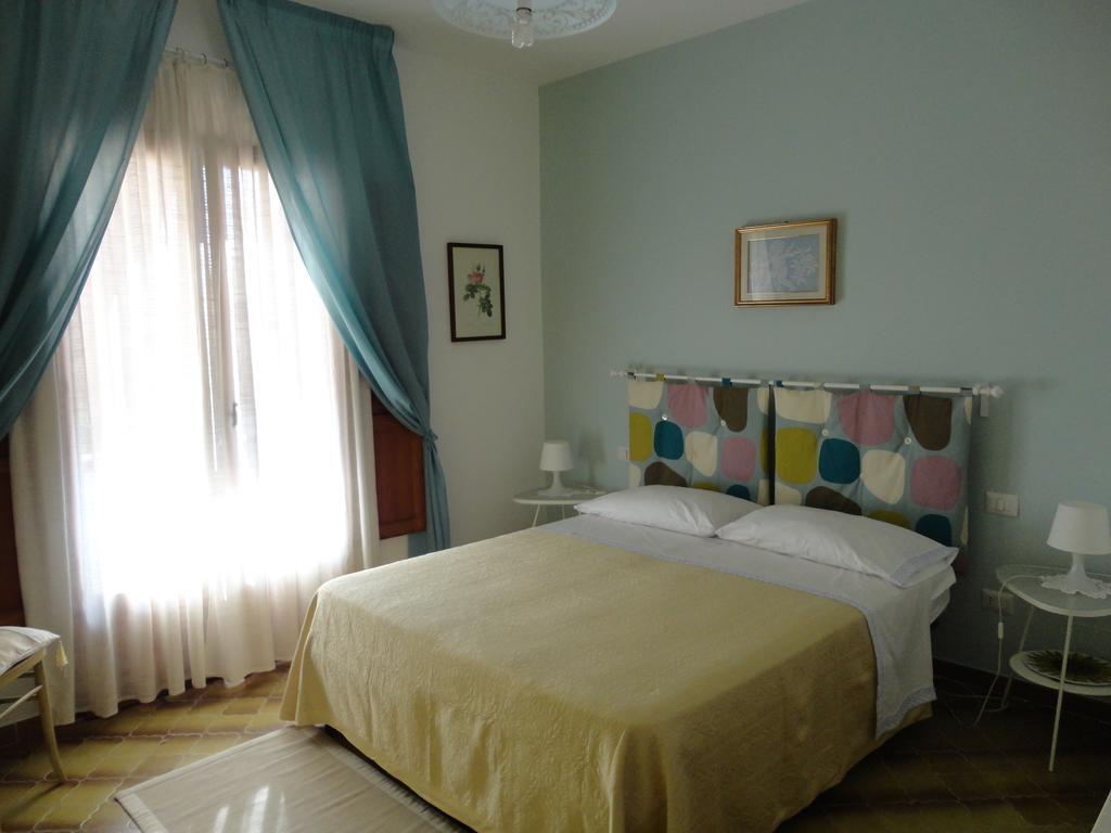 B&B Cristina Centola Habitación foto